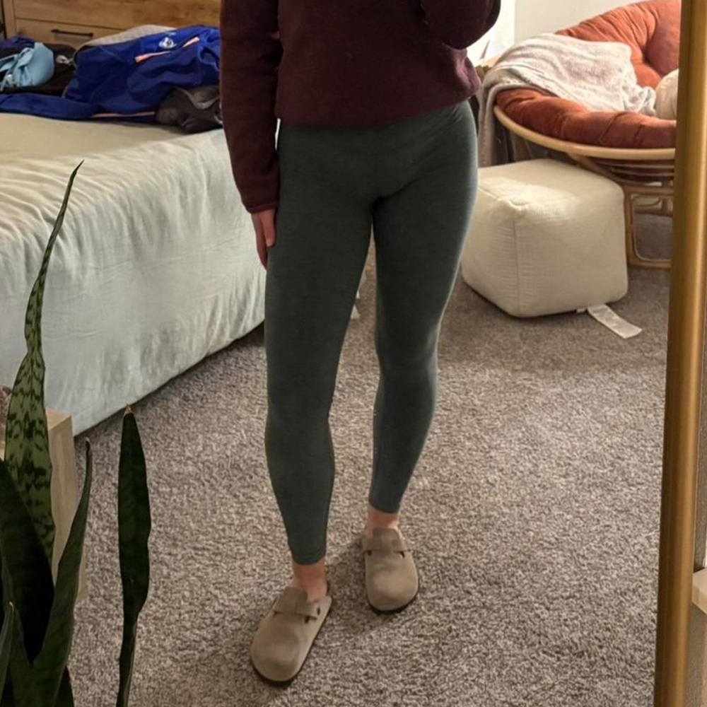Beyond Yoga Dark Green Leggings
